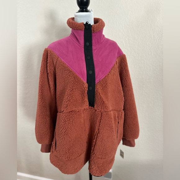 🆕Free People Fall to Rise Magenta Haze Combo Sherpa Jacket - Picture 2 of 8